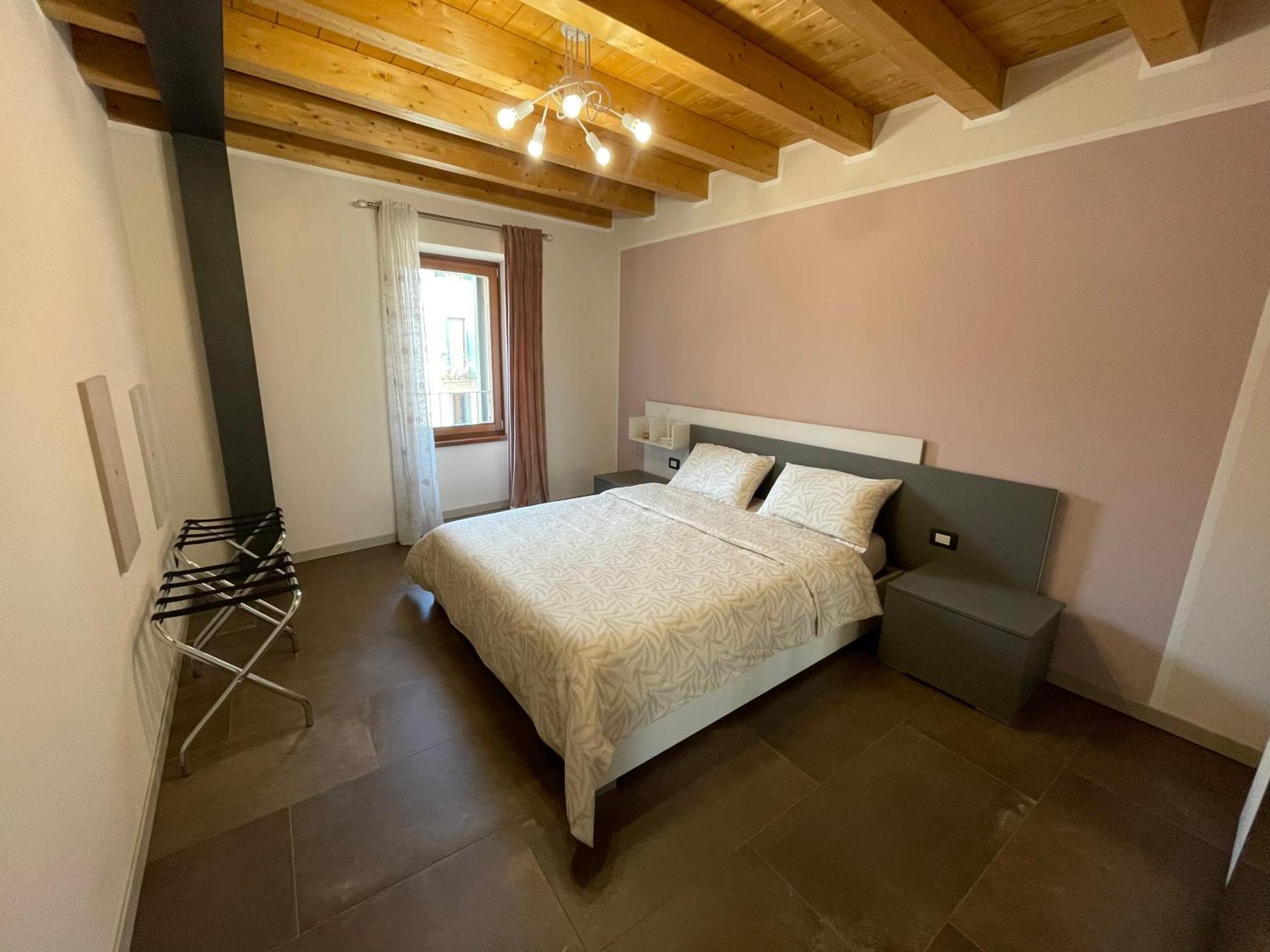 Dimora Rosso San Zeno - Wifi Veloce E Adatto Per Famiglie Vérone Extérieur photo