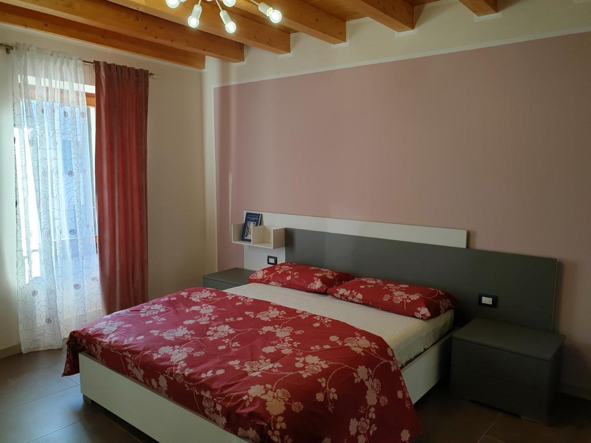 Dimora Rosso San Zeno - Wifi Veloce E Adatto Per Famiglie Vérone Extérieur photo