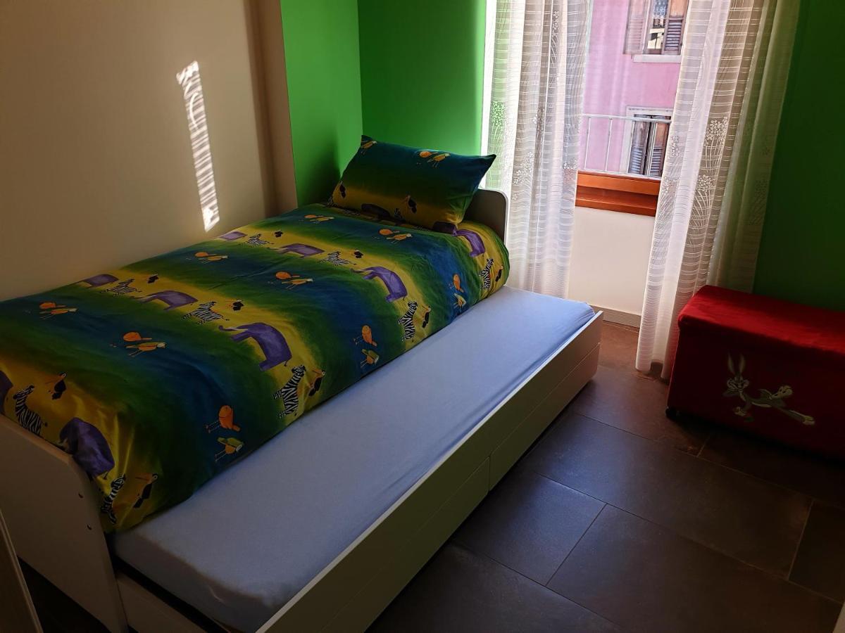 Dimora Rosso San Zeno - Wifi Veloce E Adatto Per Famiglie Vérone Extérieur photo