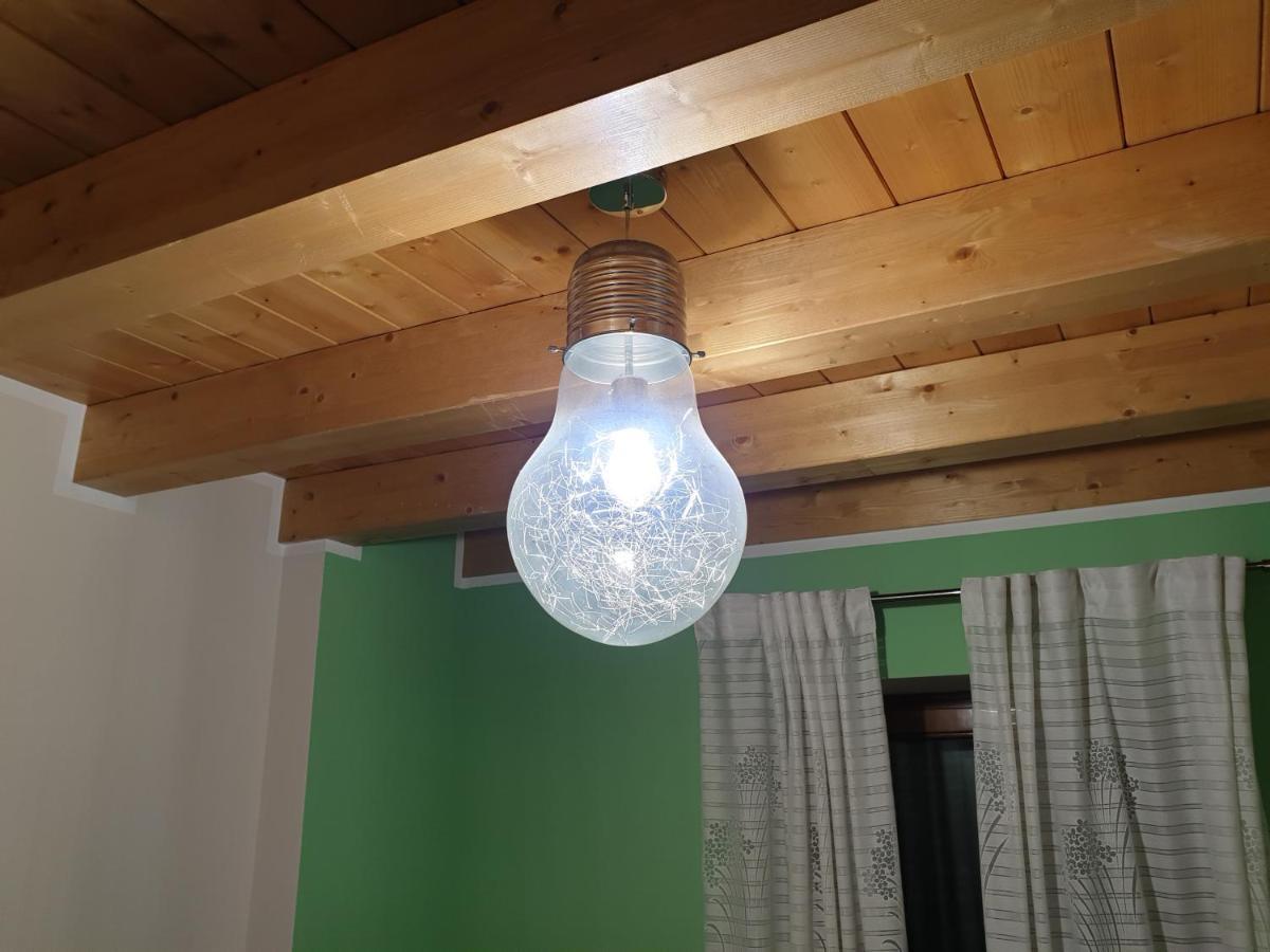 Dimora Rosso San Zeno - Wifi Veloce E Adatto Per Famiglie Vérone Extérieur photo