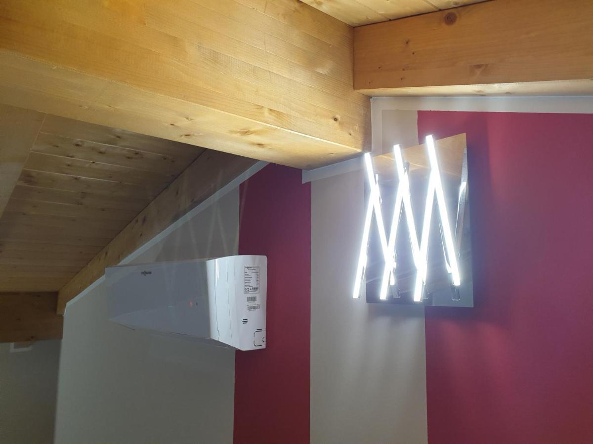 Dimora Rosso San Zeno - Wifi Veloce E Adatto Per Famiglie Vérone Extérieur photo