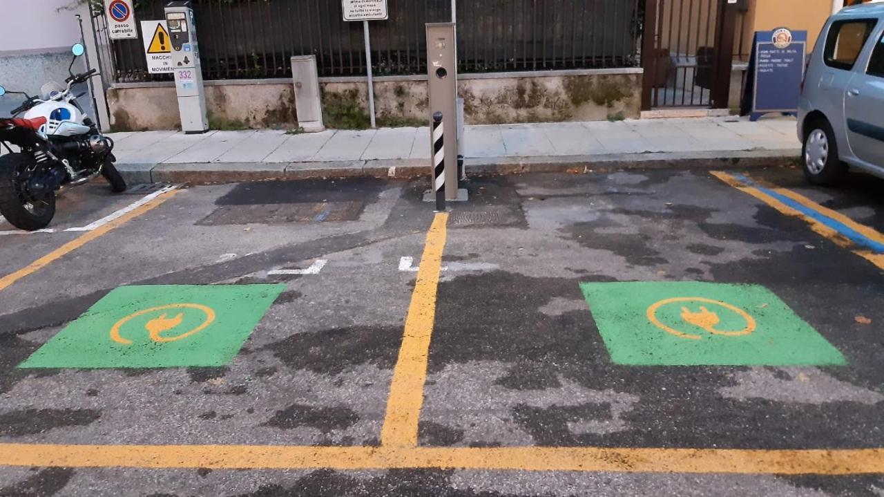 Dimora Rosso San Zeno - Wifi Veloce E Adatto Per Famiglie Vérone Extérieur photo